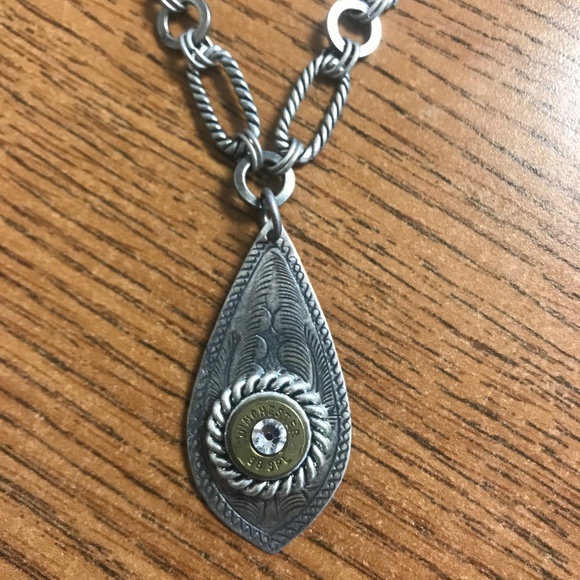 BULLET NECKLACE & EARRINGS BY SURESHOT - Picture 3 of 8